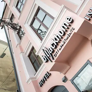 Blackhome Boutique I Contactless Check-in Aparthotel Innsbruck